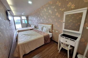 Xinghe Motel Chaozhou