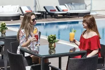 ホテル Riviera Rayhaan By Rotana Doha
