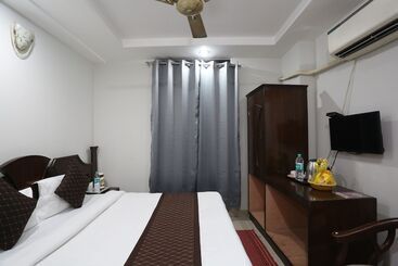 Revking At Hotel Riverview