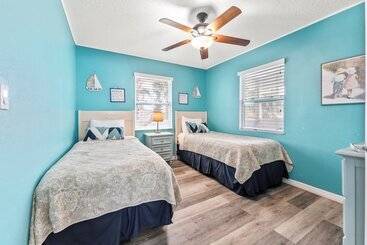 Kır Evi 111 S Atlantic Ave