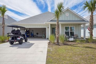 Dom wiejski Port St Joe Escape W/ Golf Cart & Pool Access