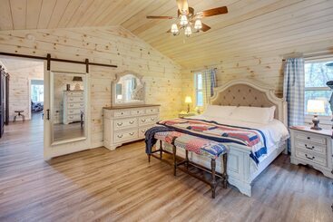 קוטג'' Quiet Tennessee Mountain Cabin W/ Patio