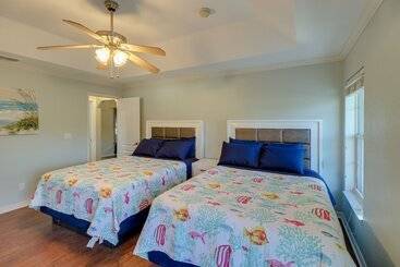 별장 Sunny Ocala Home W/ Private Pool & Hot Tub!