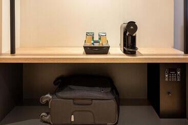 B&b Hotel Versailles Rocquencourt