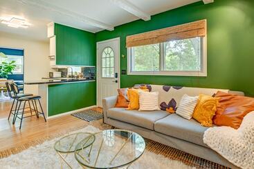 بيت ريفى Cozy Montello Hideaway Near Puckaway Lake Access!