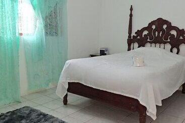 اقامتگاه Healing Retreat Stunning 3 Bed House