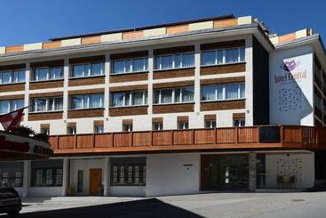 酒店 Central, Spa & Lounge Bar