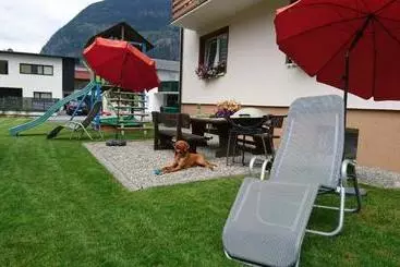 Hotel Haus Attos