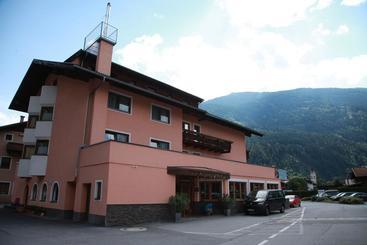 ホテル Restaurant Thurner