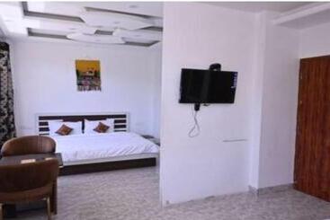 בית מלון כפרי Nature Solitude