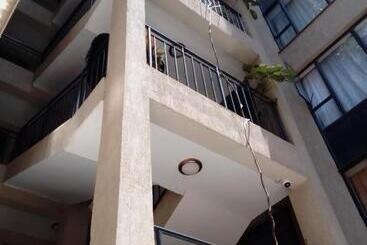 پانسیون Tsavo 90 Degrees Apartment