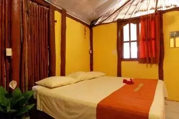 Eco Hotel Selvabonita Kiichpamkaax
