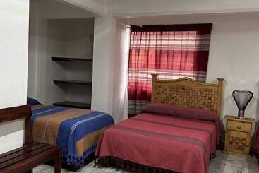 شقة فندقية Habitaciones Leonor