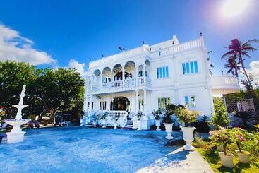 Mancion Bakasyunan Resort San Pablo
