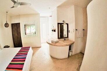 Пансион Rustik Inn