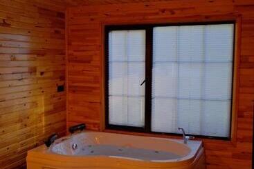 ベッドアンドブレックファースト Sapanca Grandwooden