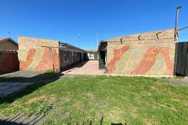 בית מלון כפרי Enkanasa Garden Nanyuki