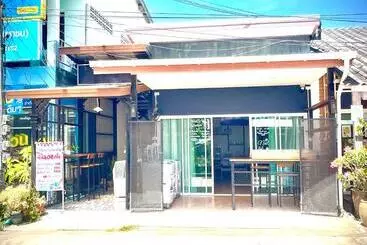 アパートホテル Lamai Home