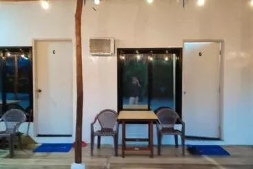 ペンション Cocohut Beach House