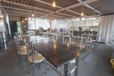 Resort Amuthu Residency