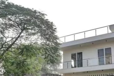 Hotel O Expo Inn