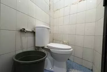 Hotelli Oyo 93406 Pondok Bulo Ugi Syariah