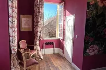 Bed and Breakfast Maison De Mags & Mags Marie Antoinette Room