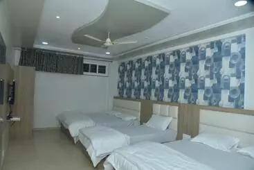 Hotel Annapurna Executive,tuljapur