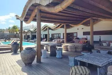 ホテル Filho Do Vento Kite & Lodge