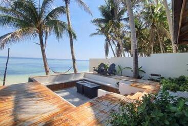 Kuroshara Beach Resort