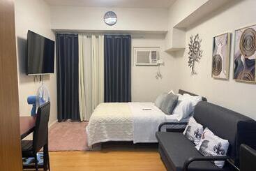 מלון דירות Modern And Cozy Condo In 8adriatico Near Pgh, Slmec And Us Embassy