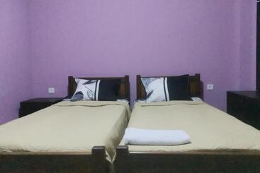 پانسیون Khando2023