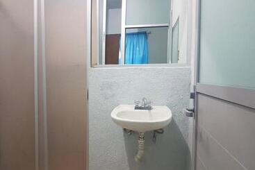 بنسيون Posada De León