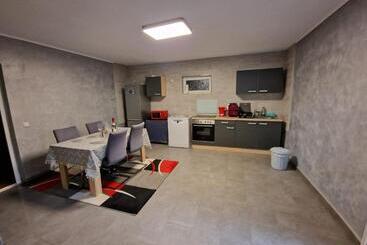 פנסיון Apartament 2 Camere