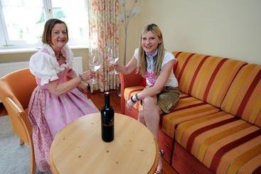 Отель Appartement Bergblick