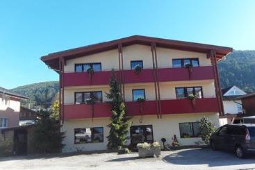 فندق Family Appartements