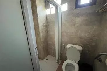 Hotelli โรงแรมจันทร์แดง