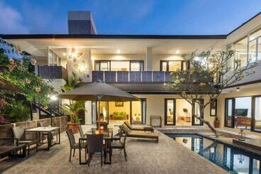 Hotel Belvilla Elegant Luxury Pandawa Beach