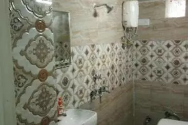 Hotel Radha Krishna Dham Beside Iskon Gowsala,vrindavan