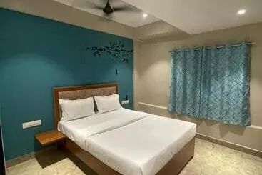 ホテル Sai Mauli