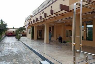 Pensionat Metro Guest House