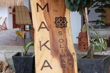 리조트 Solimar Seaside Cabanas