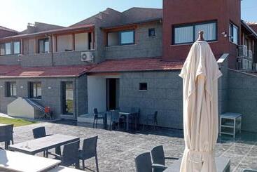 هتل آپارتمان Akarca Butik Otel