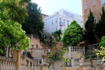 Hotel Villa Primo Eyrie Khaoyai Near Toscana