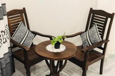 Ibeeza Motel   Bathigama