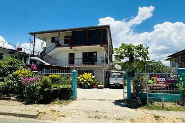 پانسیون Raj Home