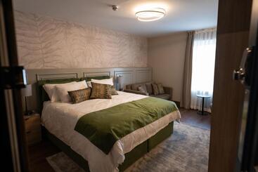 בית מלון כפרי The Hyde At Dunning S Bar