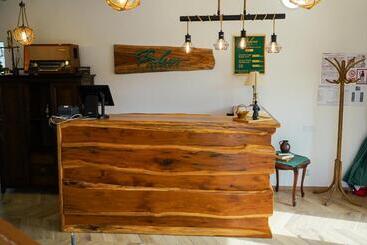 بنسيون Paleus Resort