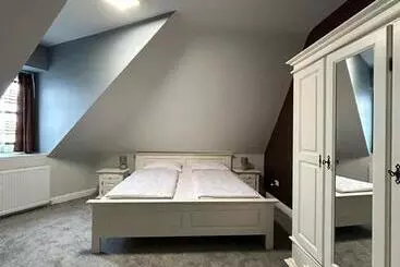 Sia Apartments