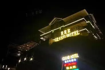 Hotelli Rrr Grand